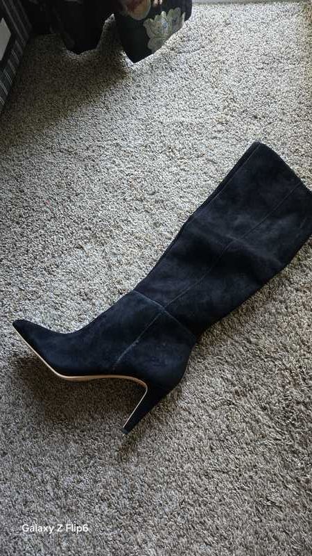 ONYX SUEDE / 7.5 / V036_Natalie_115851