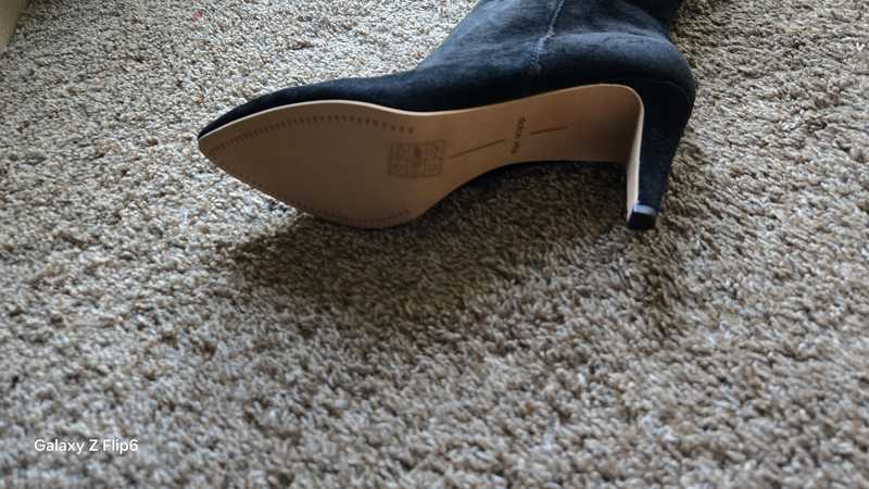 ONYX SUEDE / 7.5 / V036_Natalie_115851