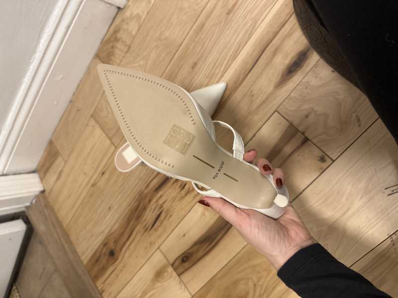 WHITE CRINKLE PATENT / 8 / V100_Madeline_115866