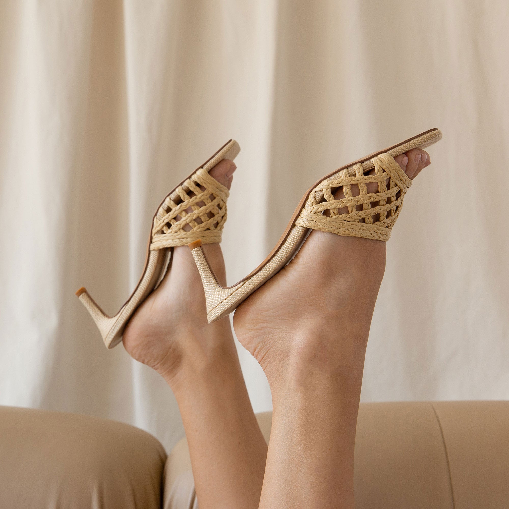 BOWEN HEELS LT NATURAL RAFFIA - view 2