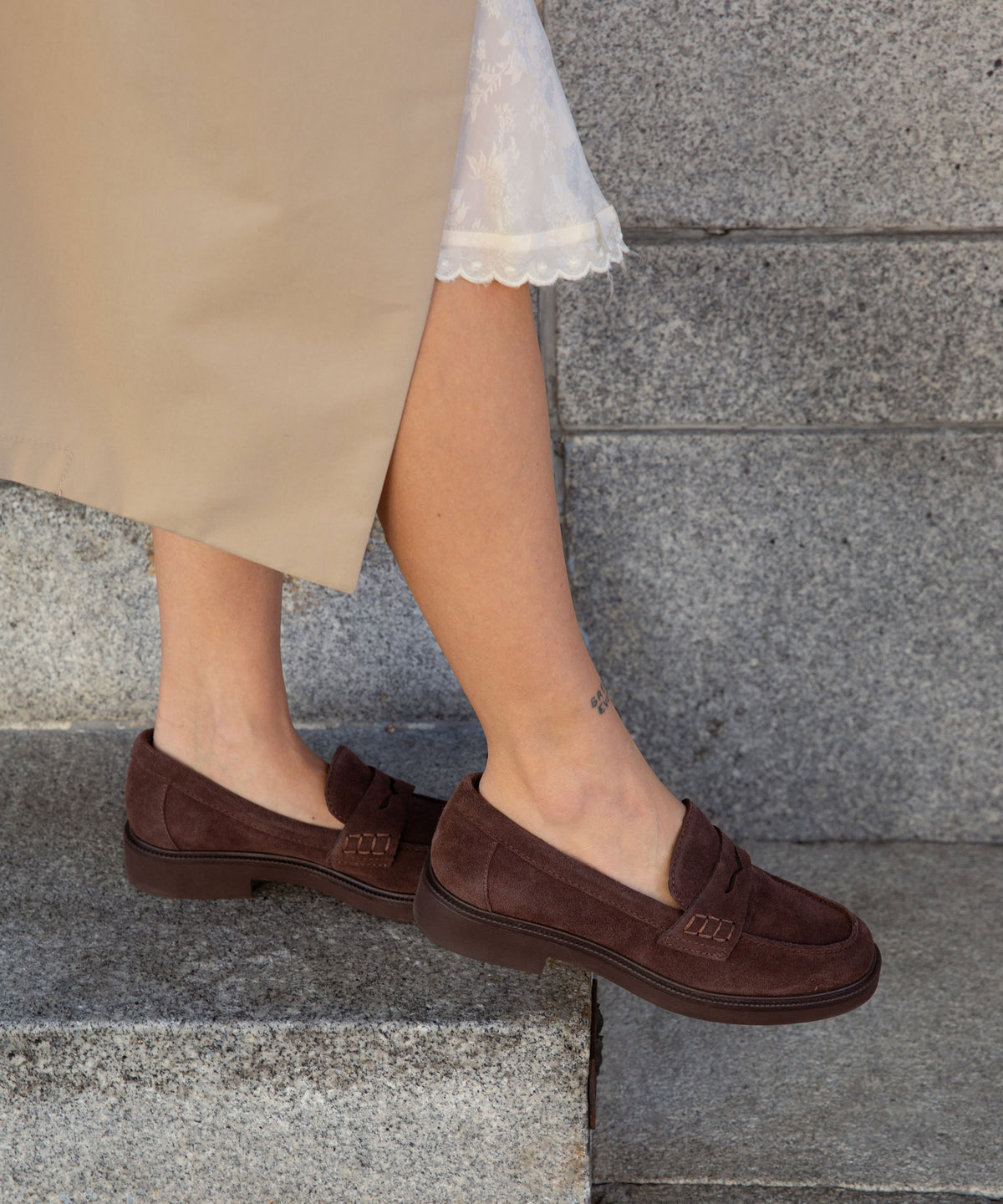 TIGGY LOAFERS MAHOGANY SUEDE - view 4