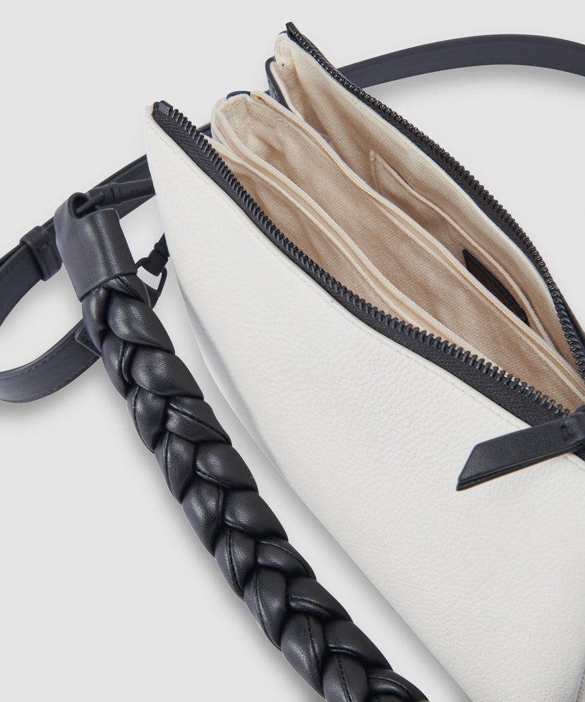 PEYTON CROSSBODY BAG BLACK IVORY LEATHER revita Dolce Vita