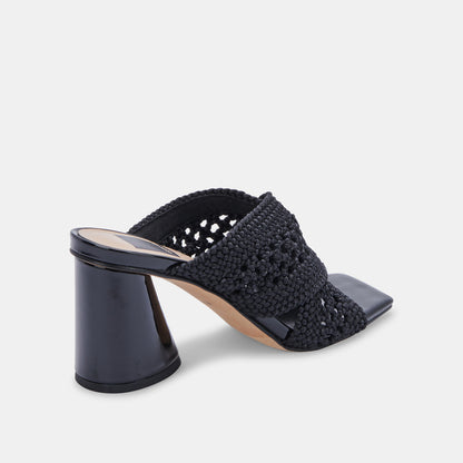 PATCH HEELS BLACK WOVEN
