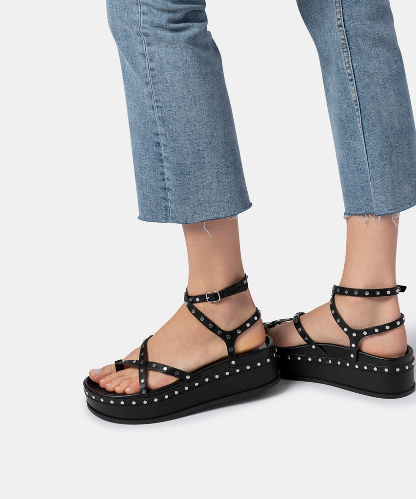 Dolce vita welma sandals in black Clearance