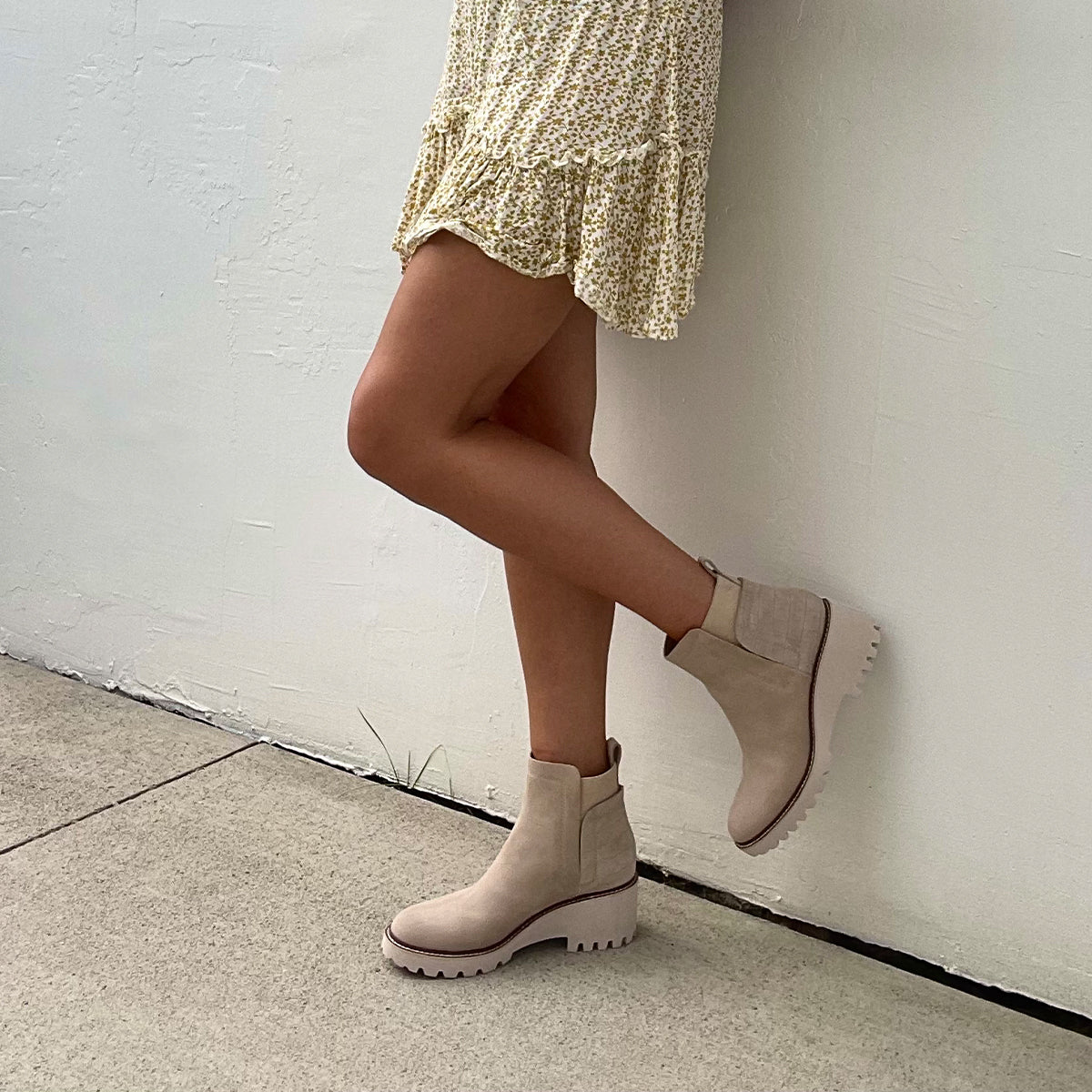 HUEY H2O WIDE BOOTIES DUNE SUEDE - view 2