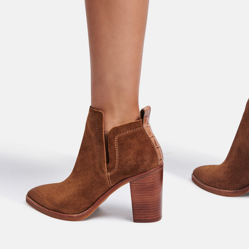 SIRANO BOOTIES IN DK BROWN SUEDE -   Dolce Vita - image 8